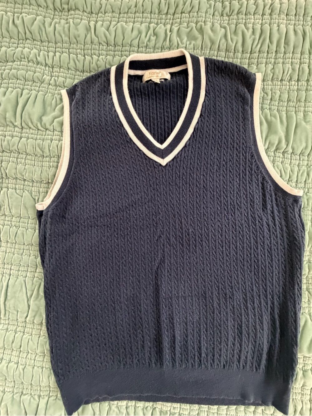 Kartell Navy Cable-Knit V-Neck Sweater Vest with White Trim-XL